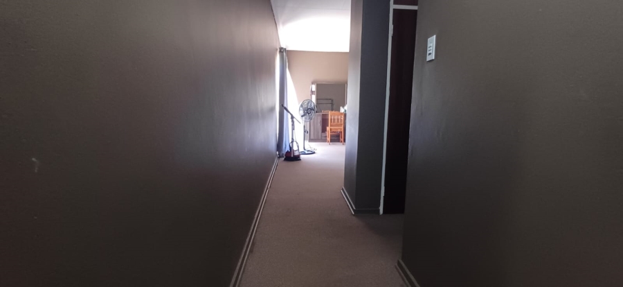 4 Bedroom Property for Sale in La Hoff North West